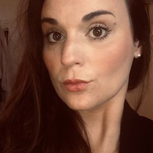 Meet your Posher, Santina